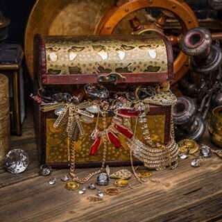 Interview With Author Shari Leid “The 50/50 Friendship Flow”