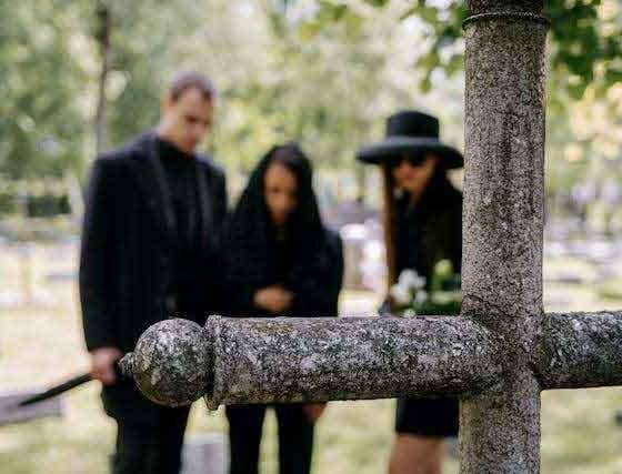 Ways to Find Peace After an Unexpected Death in the Family
